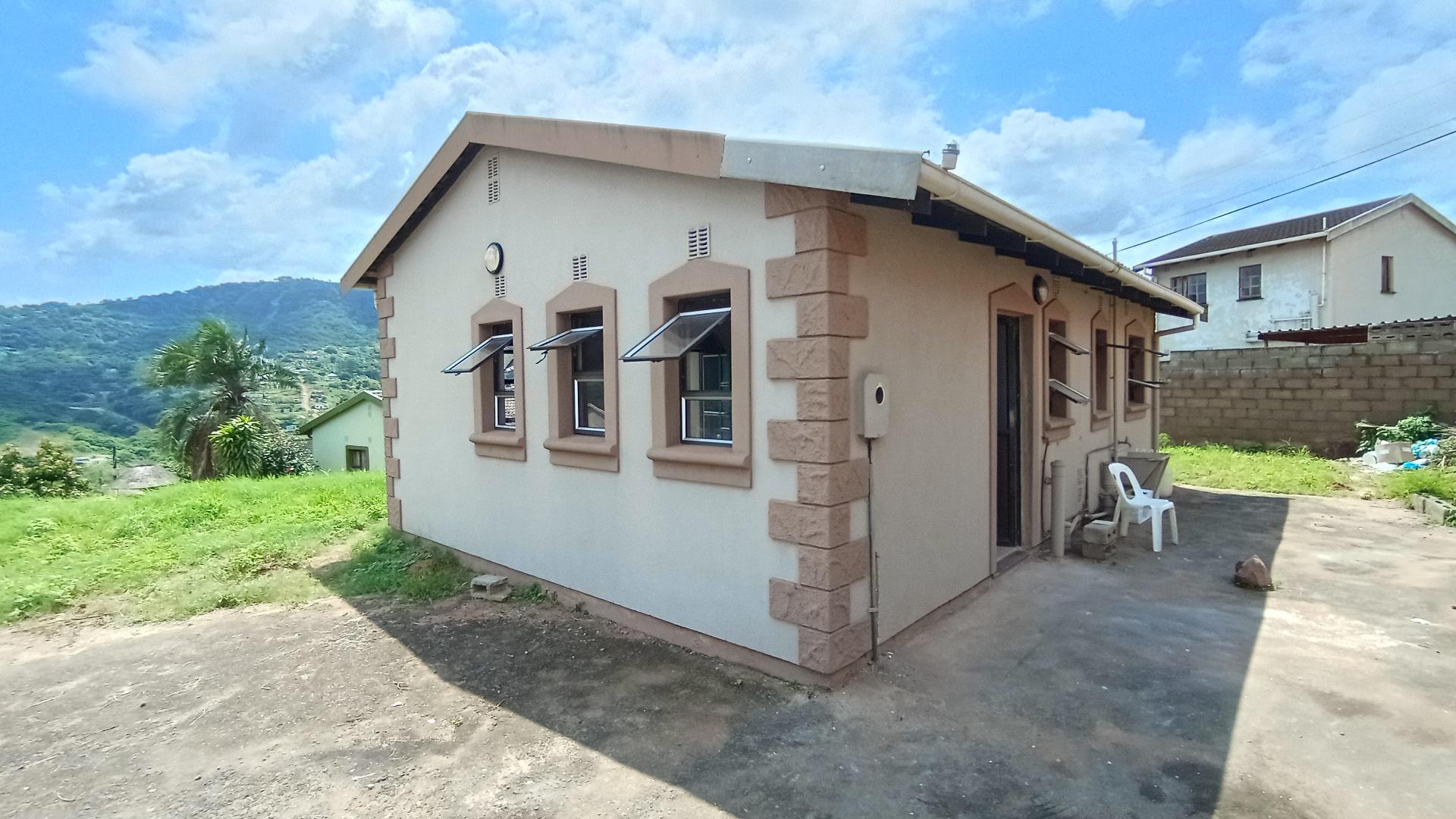 Front View of property in KwaDabeka