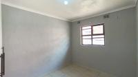 Bed Room 2 - 11 square meters of property in KwaDabeka