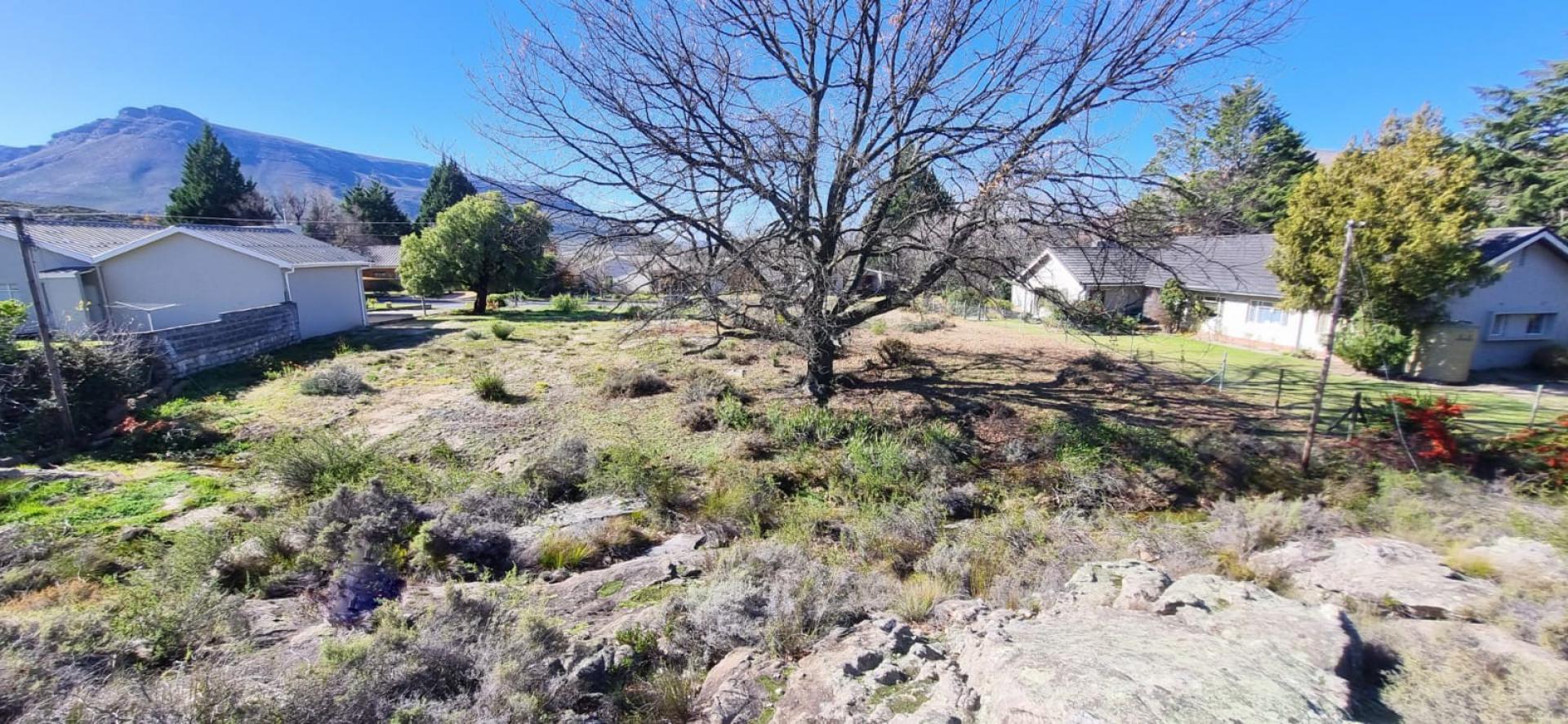 Spaces of property in Die Dorp Op Die Berg