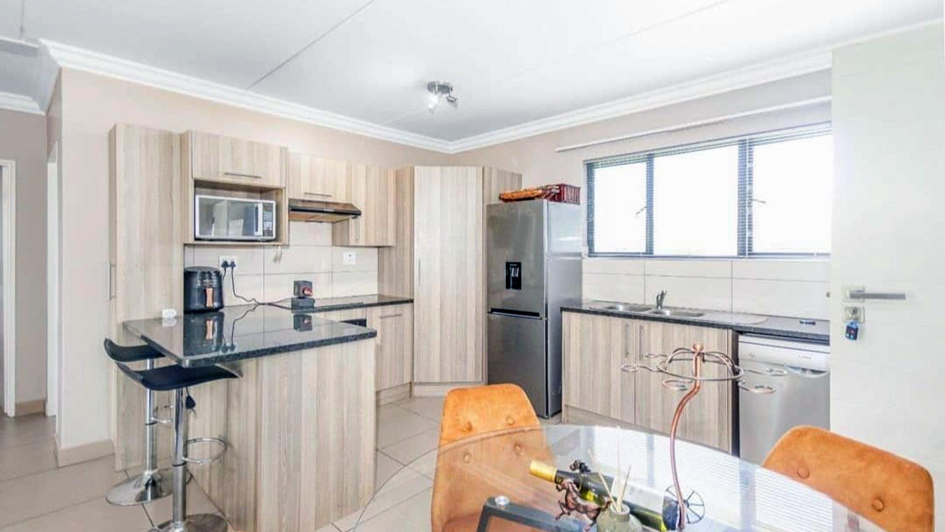 Kitchen of property in Chartwell A.H.