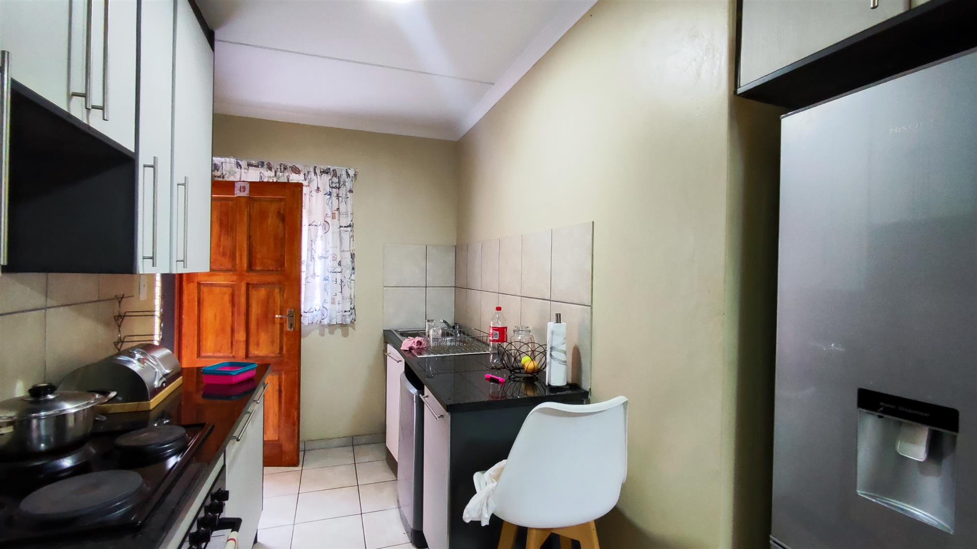 Kitchen - 8 square meters of property in Cloverdene