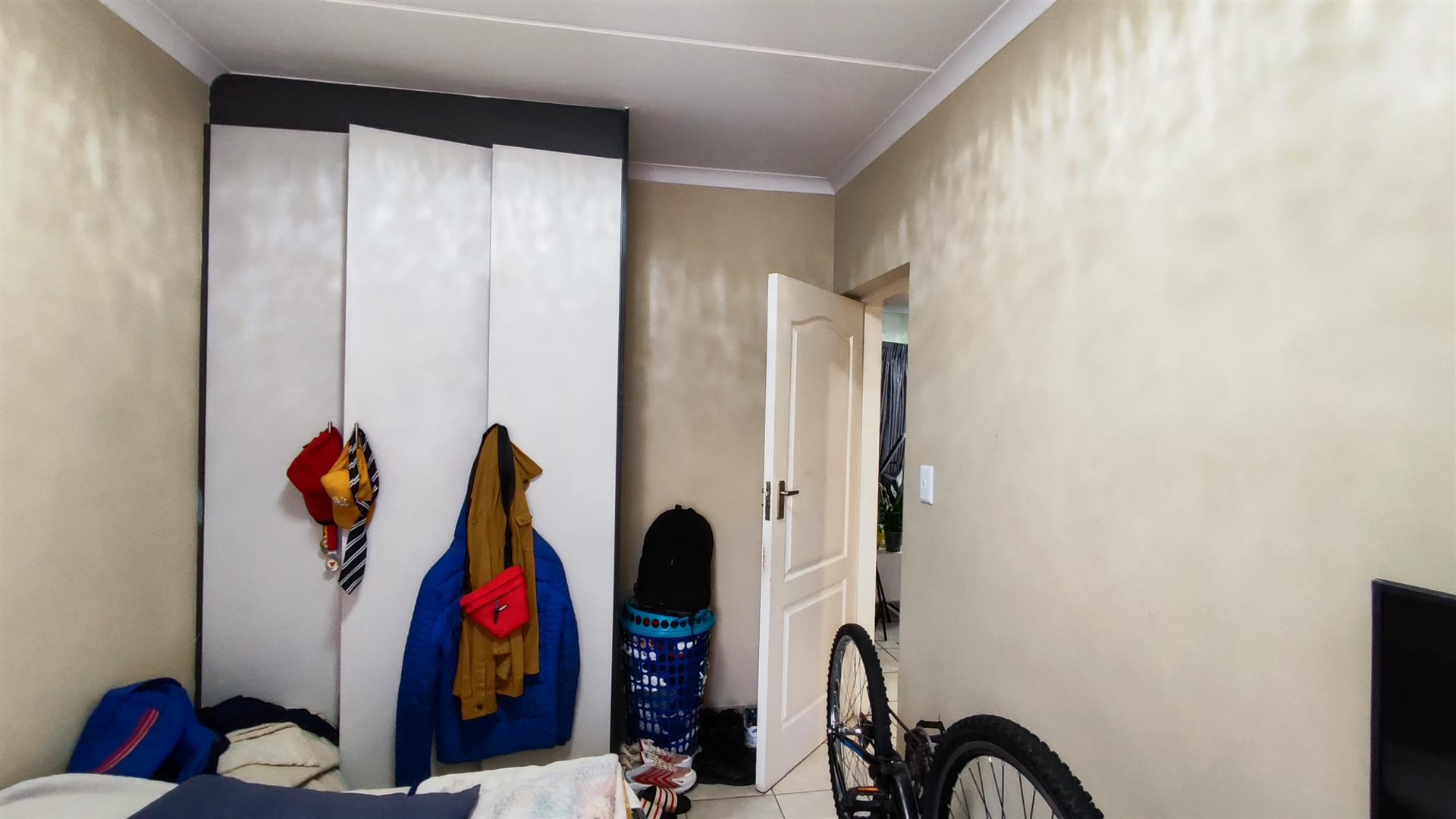 Bed Room 2 - 9 square meters of property in Cloverdene