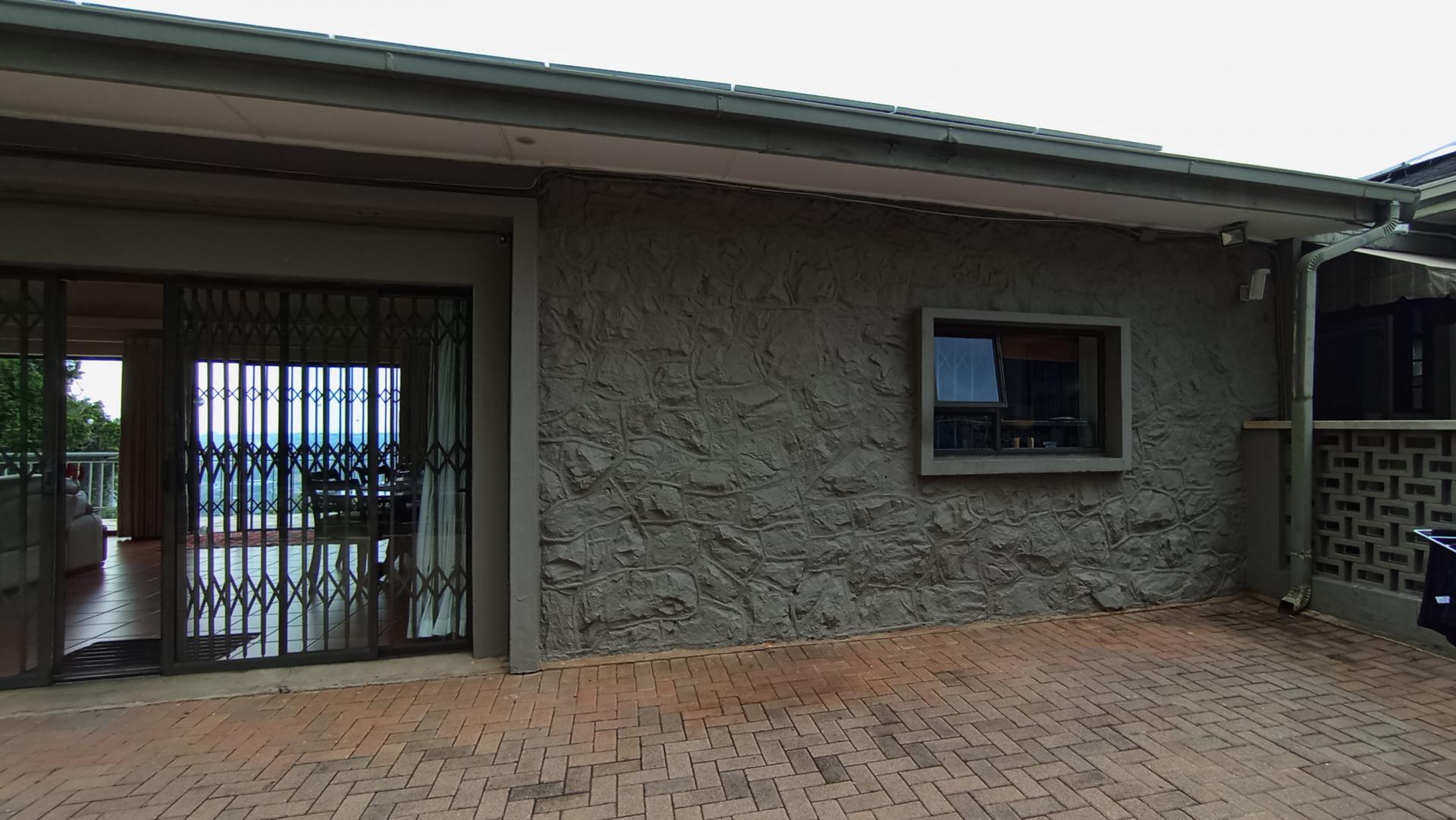 Front View of property in Cyrildene