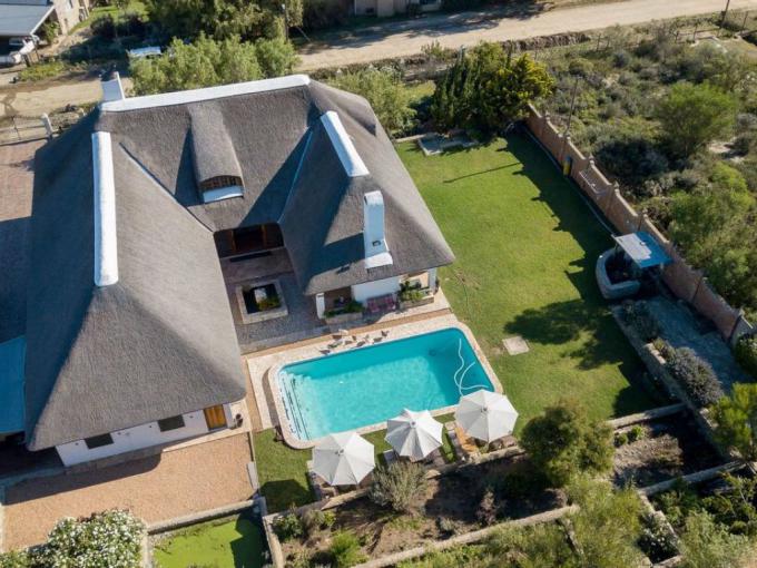 3 Bedroom House for Sale For Sale in Barrydale - MR669859