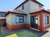 3 Bedroom 2 Bathroom Simplex for Sale for sale in Albertsdal
