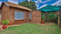  of property in Chantelle
