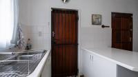  of property in Chantelle