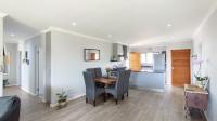Dining Room - 20 square meters of property in Hayfields