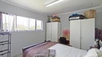Bed Room 1 - 16 square meters of property in Hayfields