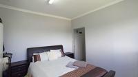 Bed Room 1 - 16 square meters of property in Hayfields