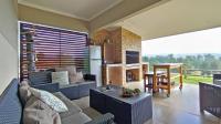 Patio - 67 square meters of property in Hayfields