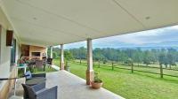 Patio - 67 square meters of property in Hayfields