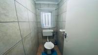 Bathroom 1 of property in Ebony Park