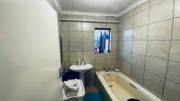 Bathroom 2 of property in Ebony Park