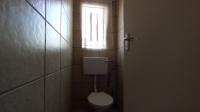 Bathroom 1 - 2 square meters of property in Ebony Park