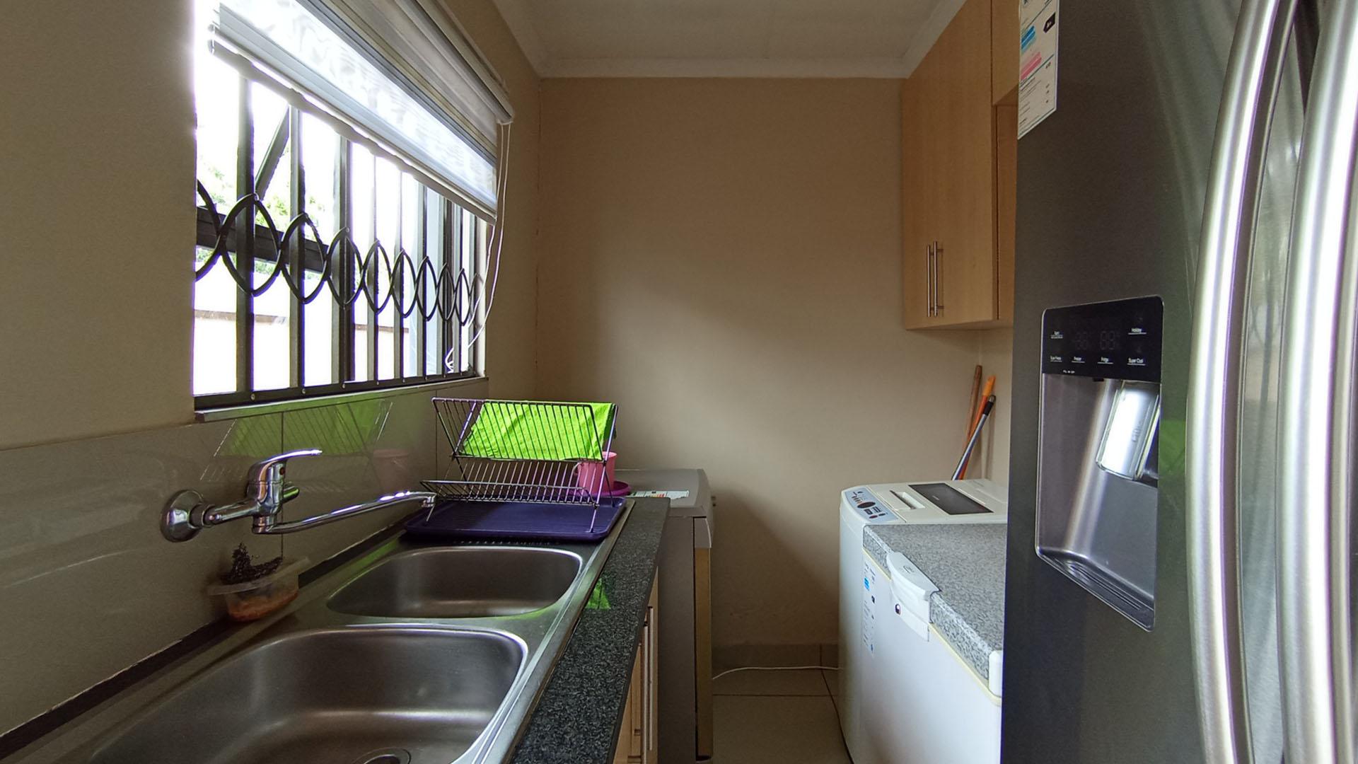 Scullery - 7 square meters of property in Eldorette