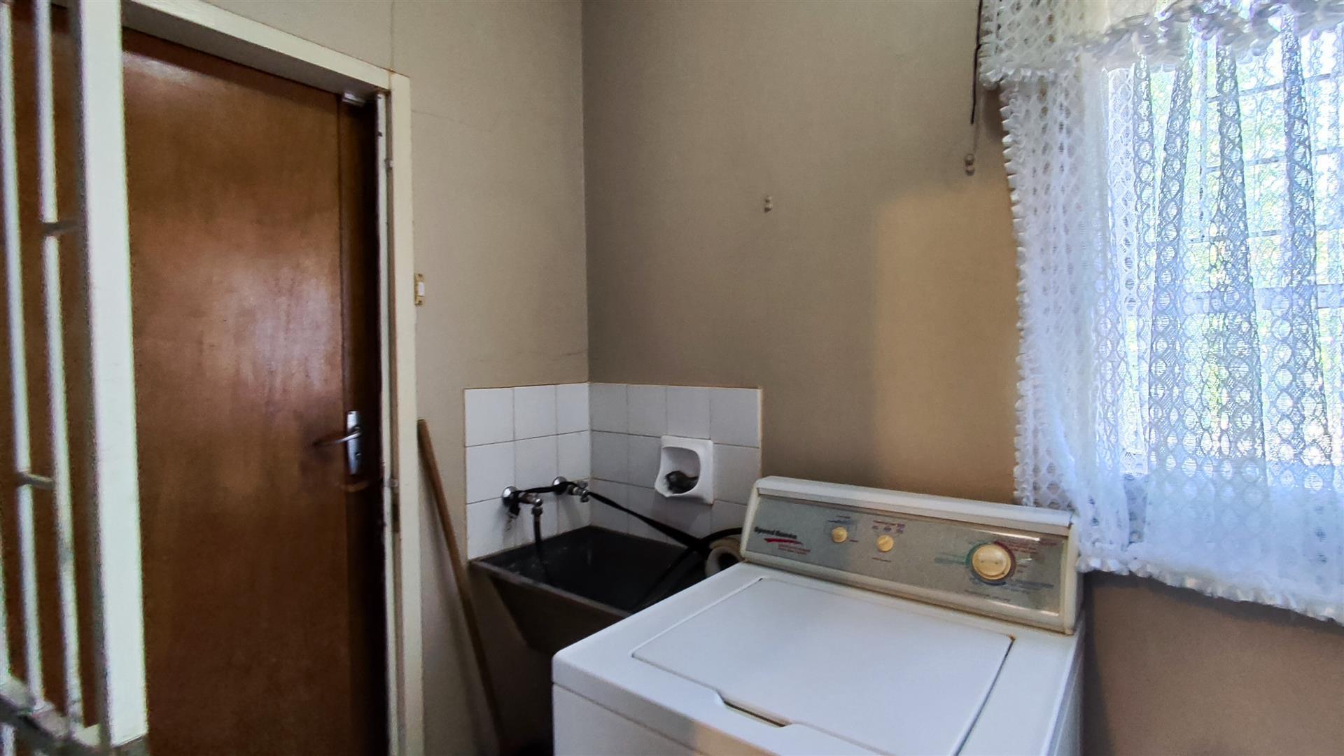 Scullery - 4 square meters of property in Sasolburg