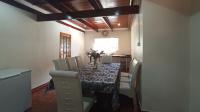 Dining Room - 26 square meters of property in Valhalla