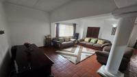 Lounges - 24 square meters of property in Pelham