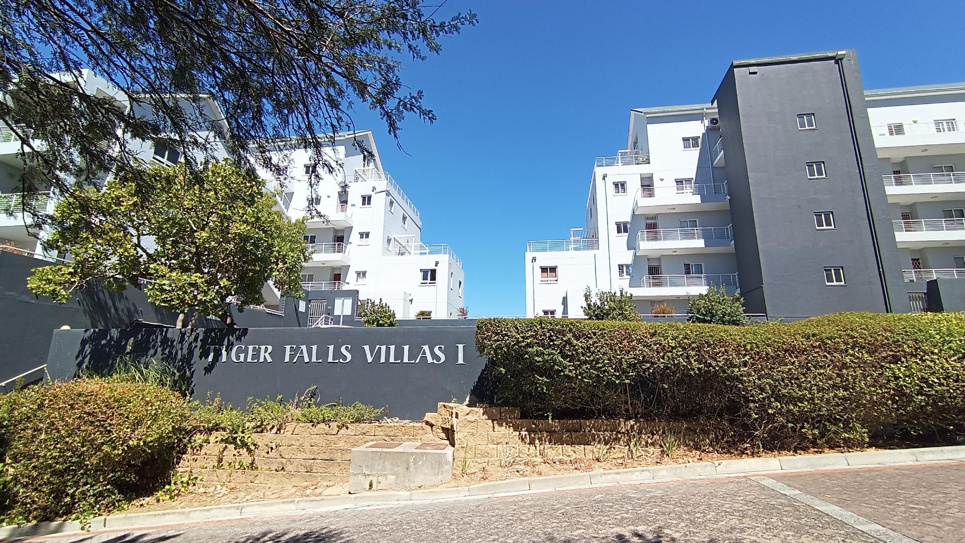 Front View of property in Tyger Falls
