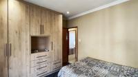 Bed Room 2 - 11 square meters of property in Vosloorus
