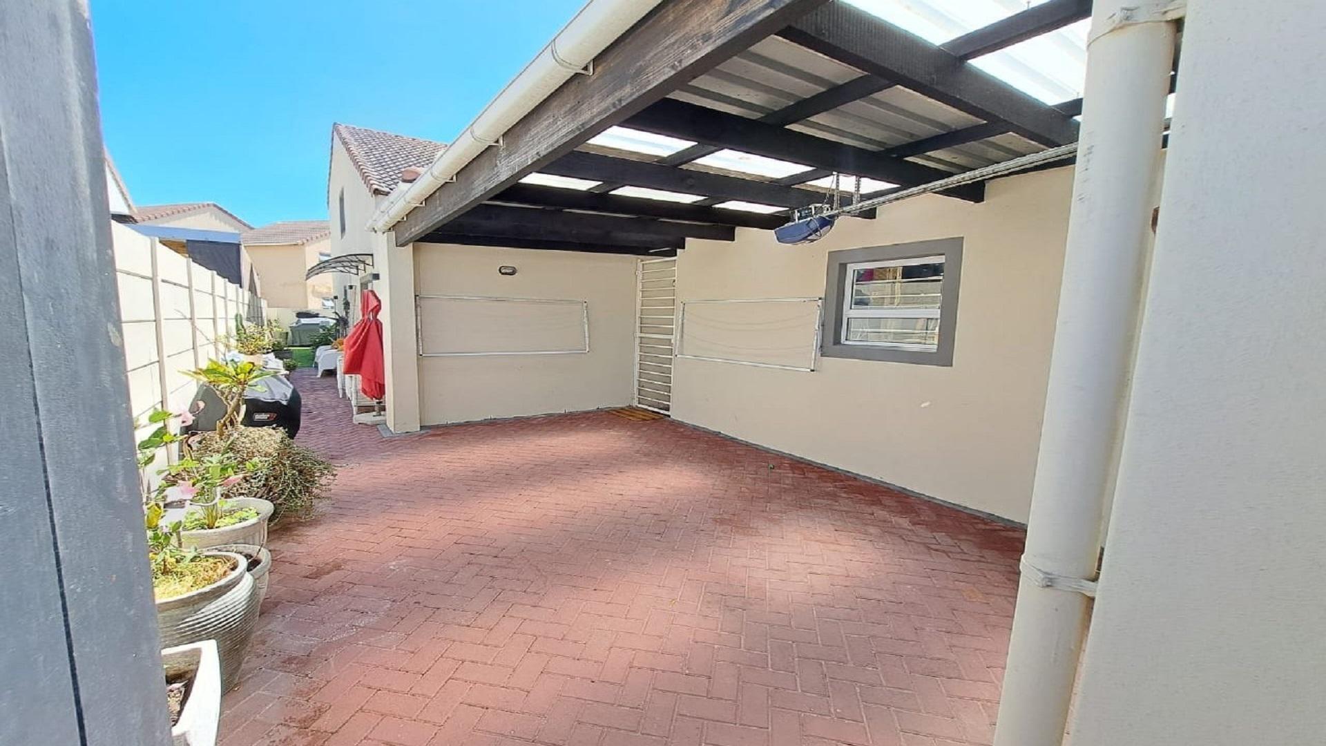 Backyard of property in Capricorn