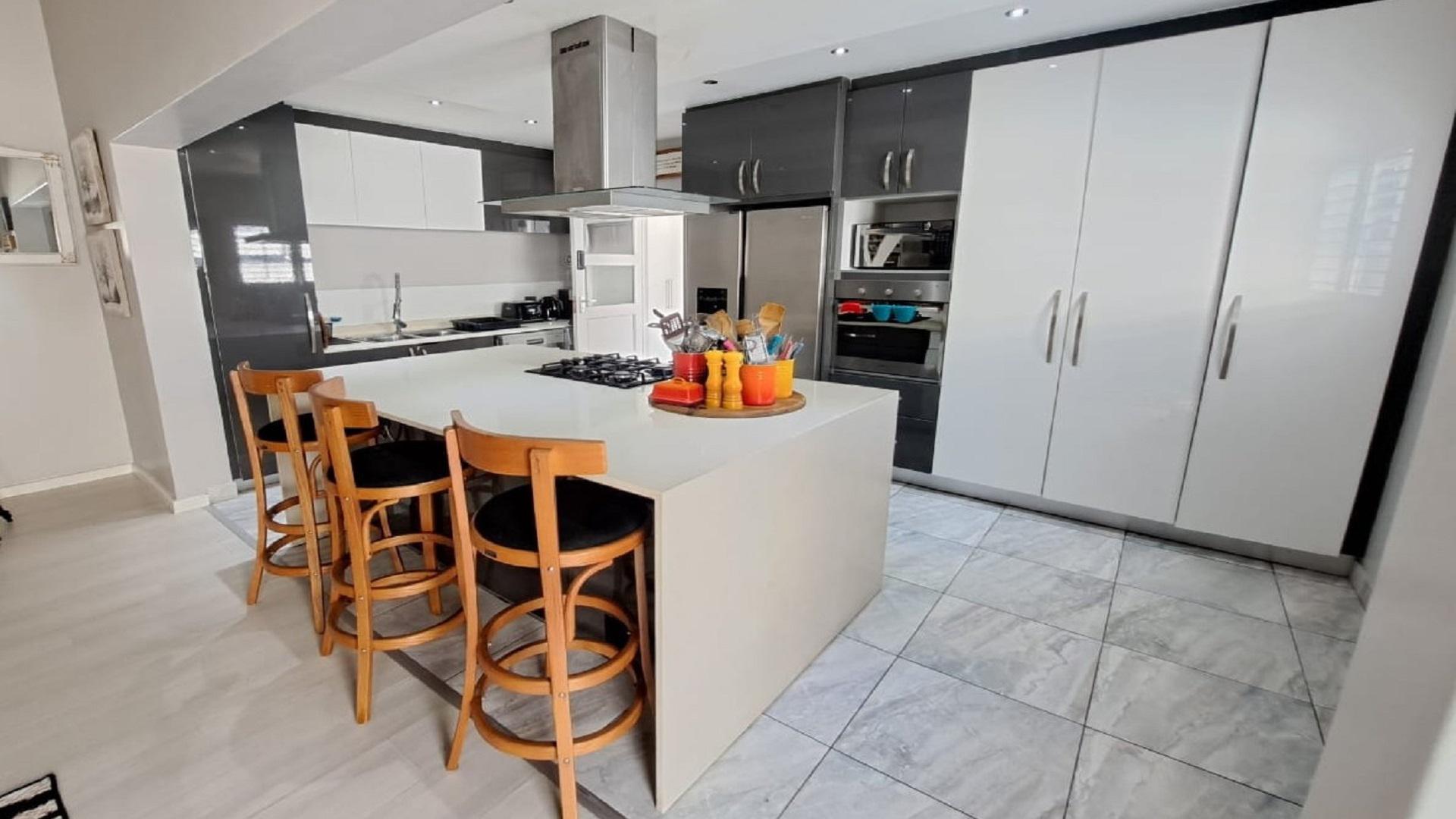 Kitchen of property in Capricorn