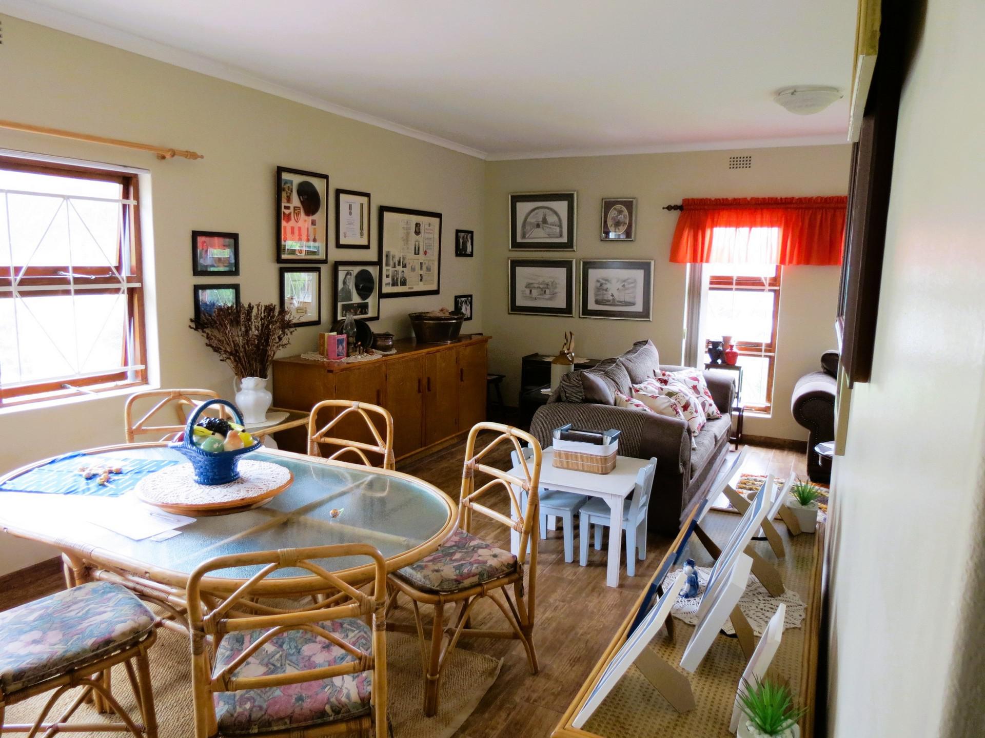  of property in Stilbaai (Still Bay)