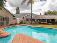 3 Bedroom 2 Bathroom House for Sale for sale in Croydon