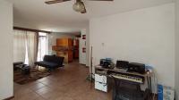 Dining Room - 12 square meters of property in Arcadia