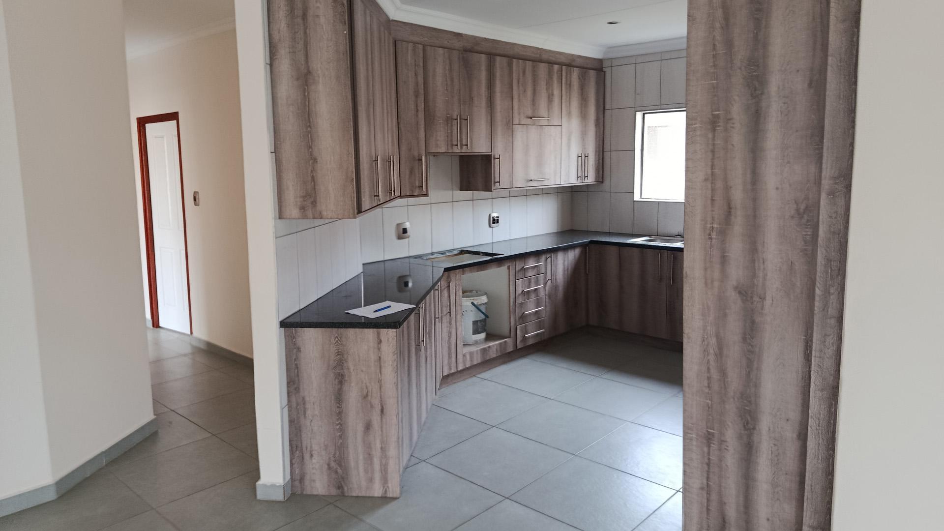 Kitchen of property in Bloemdustria