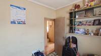 Bed Room 2 - 9 square meters of property in Caneside