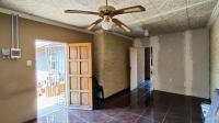 Lounges - 16 square meters of property in Germiston