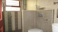 Bathroom 1 - 4 square meters of property in Johannesburg North