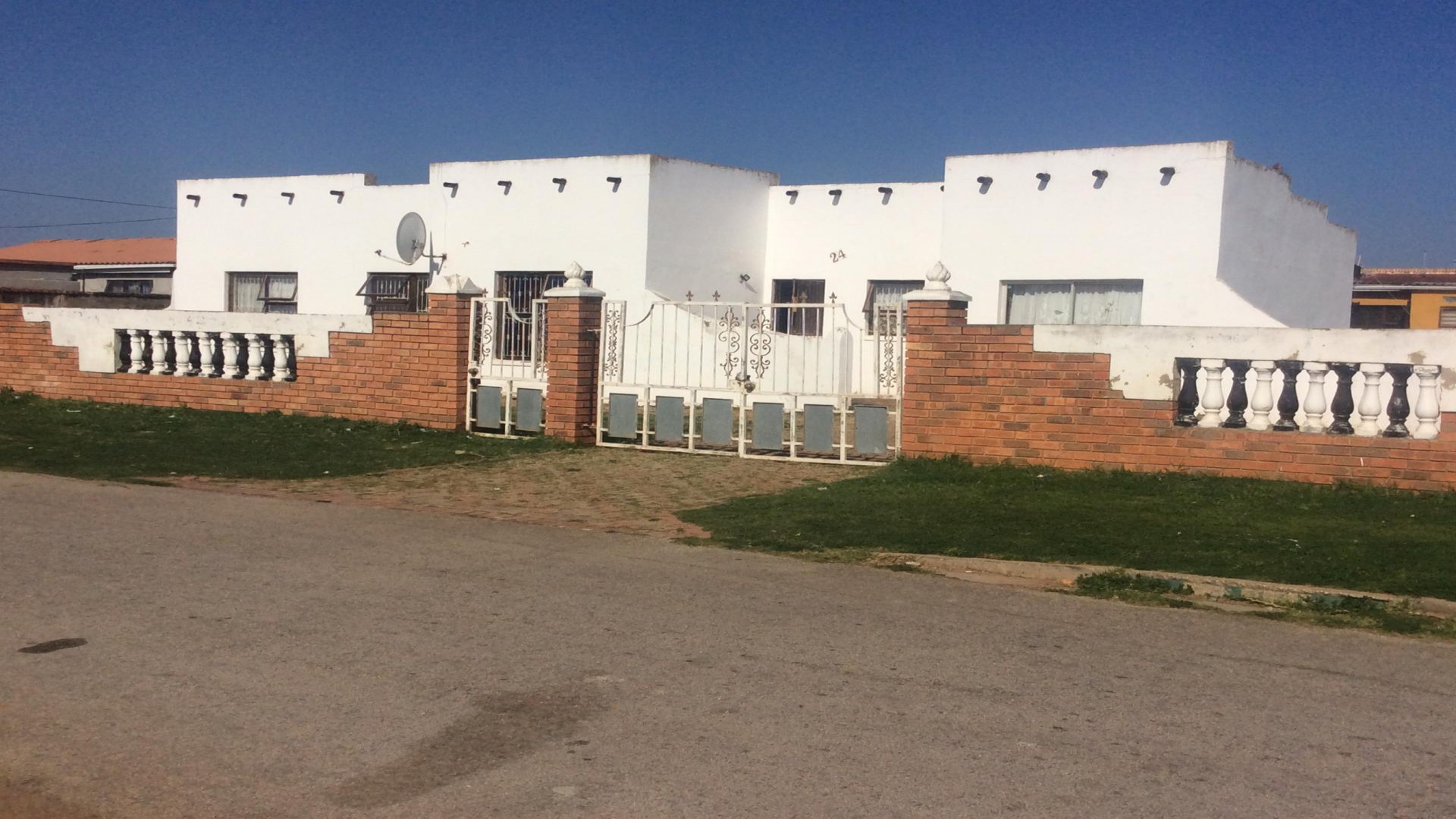 Front View of property in Kwa Nobuhle 