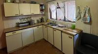 Kitchen of property in Parow Central