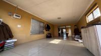 Spaces of property in Azaadville Gardens