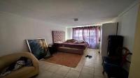 Main Bedroom of property in Azaadville Gardens