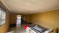Bed Room 1 of property in Azaadville Gardens