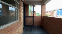 Balcony - 7 square meters of property in Heuweloord