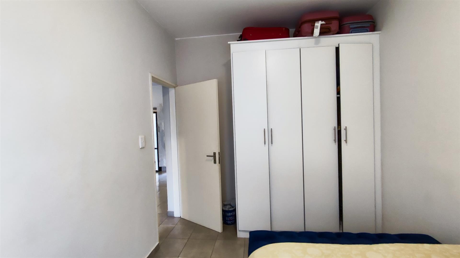 Bed Room 1 - 11 square meters of property in Rynfield