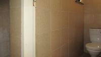 Bathroom 2 - 5 square meters of property in Creswell Park