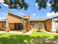 3 Bedroom 2 Bathroom House for Sale for sale in Midlands Estate