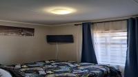 Bed Room 3 of property in Protea Glen