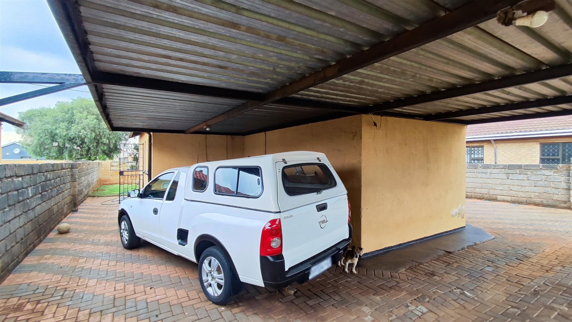 Backyard of property in Vosloorus