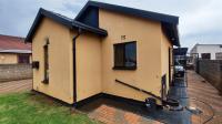 Front View of property in Vosloorus