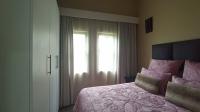 Bed Room 1 - 10 square meters of property in Montana