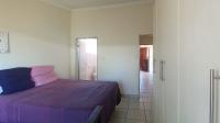 Bed Room 1 - 15 square meters of property in Lyttelton Manor