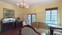 Lounges - 29 square meters of property in Umtentweni