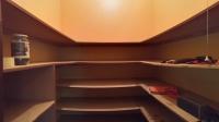 Store Room - 8 square meters of property in Umtentweni